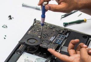 apple repair dubai