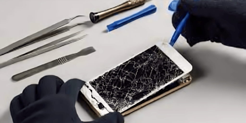Why Choose Professional Apple iPhone Screen Repair Services